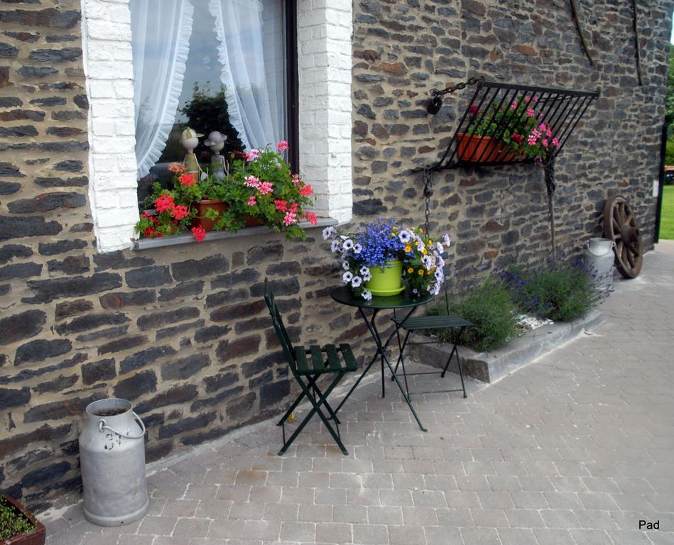 La Cle Des Champs Villa Bertogne Kamer foto